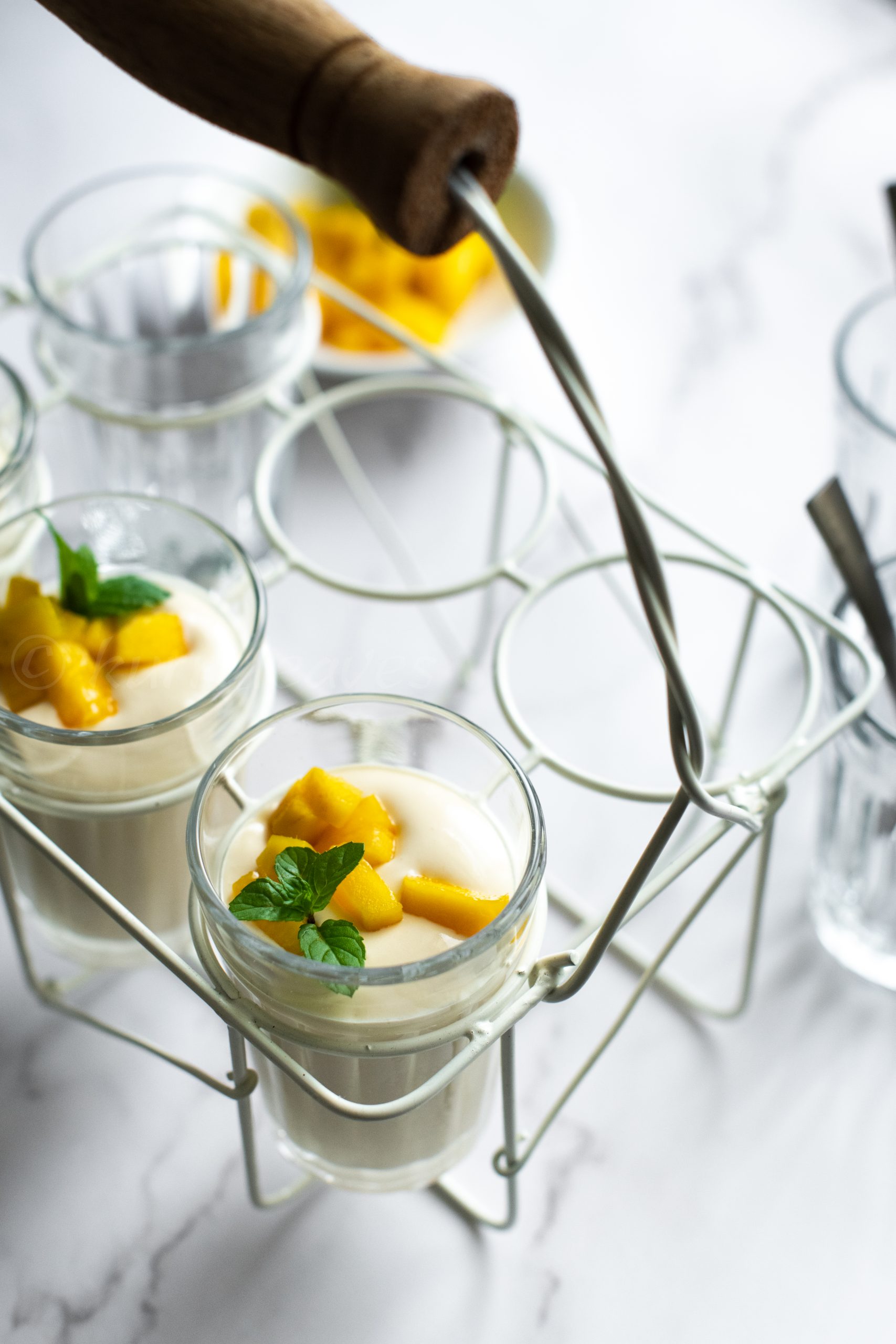 Easy 3 Ingredient Mango Mousse | Kurryleaves